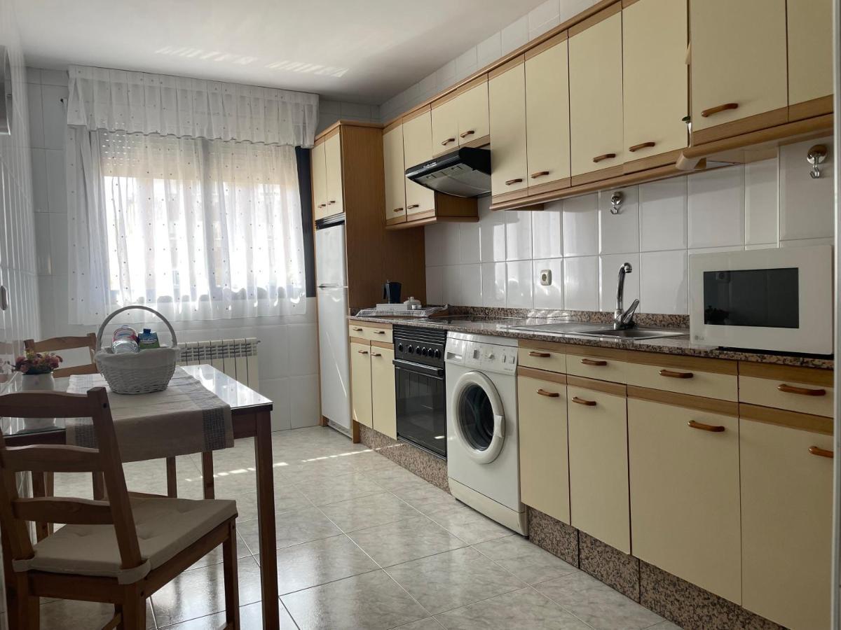 Bierzinn Apartamentos - Brujas Ponferrada Exteriör bild